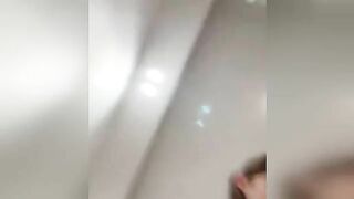 [国产]气质佳制服诱惑，欧式沙发上自慰掰穴，逼逼很干淨撩骚狼友淫语不断